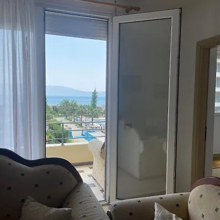Geen House 아파트 Vlorë