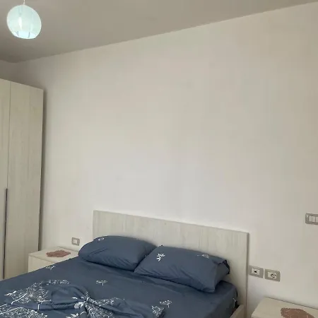 Geen House Vlorë